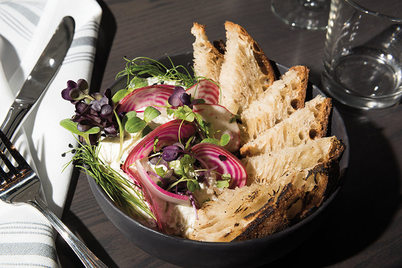 1214dining_8691_pc1